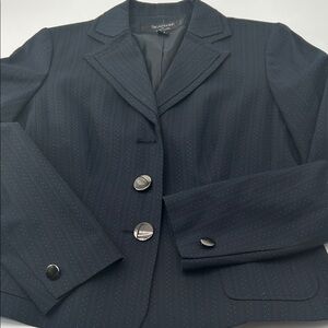 Signature by Larry Levine Women's Dark Blue Pinstripe Blazer